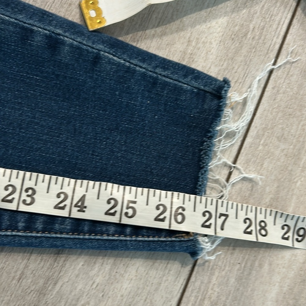 Good American Good Waist Crop jeans size 25 - Picture 8 of 11